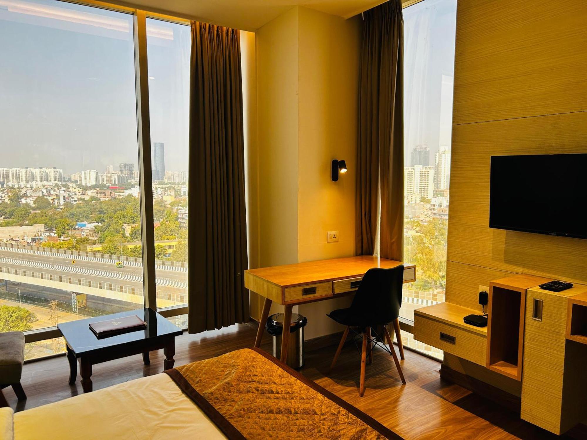 Hotel Sakura Gold Gurgaon Exterior foto